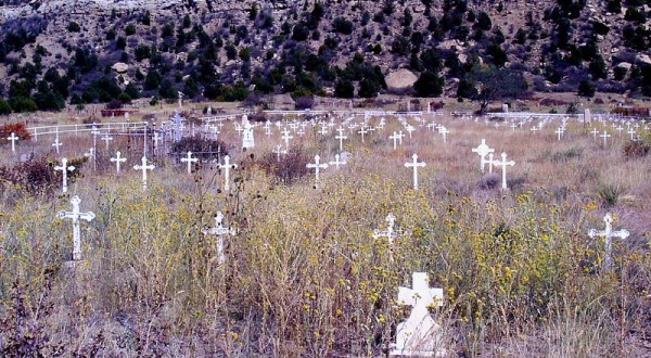 Dawson Cemetery Might Just Be The Most Haunted Park In New Mexico