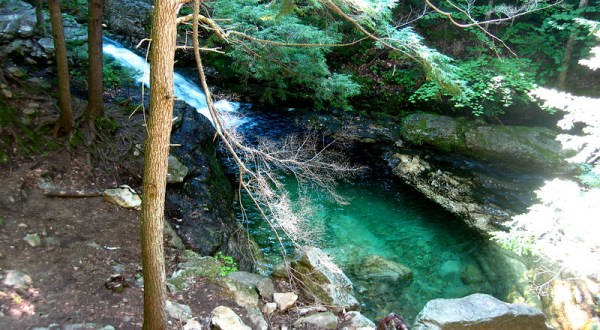 You’ll Want To Spend The Entire Day At The Gorgeous Natural Pool In Maine’s Evans Notch