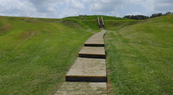 Spend A Weekend Exploring Poverty Point, The Oldest Attraction In Louisiana