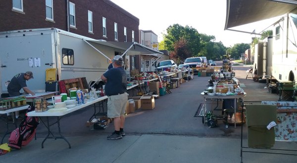Get Ready For The Sale Of The Year With The 90-Mile Yard Sale In South Dakota