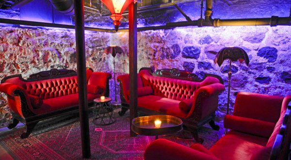 Maxwell Mansion Speakeasy Is The Underground Cocktail Lounge In Wisconsin You Have To Visit