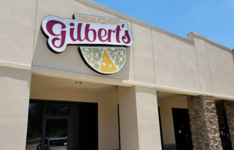 Nothing Beats The Cheesy, Crispy Crust Pizza At Gilbert's In Louisiana