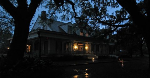 10 Truly Haunted Places Throughout Louisiana