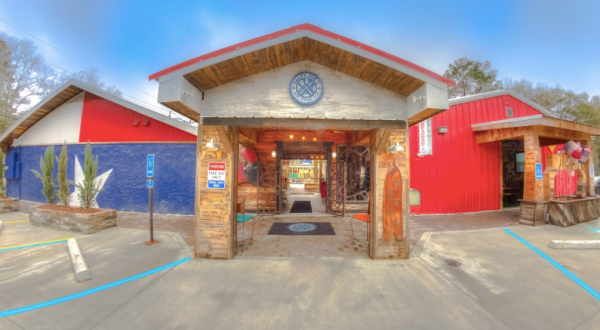 The Most Eclectic Eatery In Louisiana Just So Happens To Also Have The Best BBQ