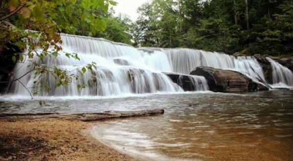 15 Awesome Swimming Holes In South Carolina That Are Absolutely Epic