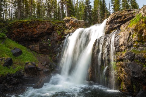 These 16 Hidden Waterfalls In Wyoming Will Take Your Breath Away