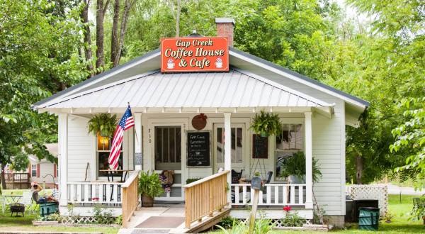 Tennessee’s Gap Creek Coffee House Is A Small-Town Gem Located In The Famous Cumberland Gap