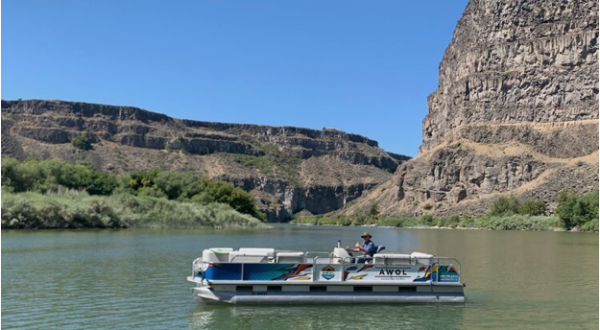 This Scenic Boat Tour To Pillar Falls In Idaho Is An Exhilarating Adventure In The Snake River Canyon