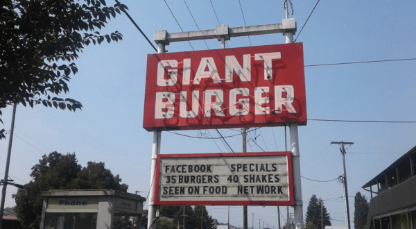 Home Of The 5 Pound Burger, Giant Burger In Oregon Should Not Be Passed Up