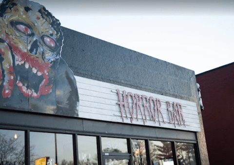 The Spooky New Horror-Themed Bar In Colorado Has Specialty Cocktails And Movie Screenings