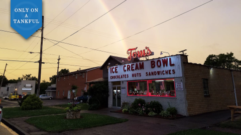 There’s No Better Way To Spend A Day Than Visiting This Antique Store And Ice Cream Shop In South-Central Ohio