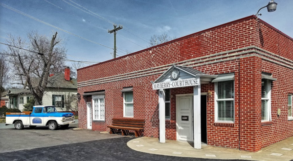 Step Back In TV Time At The Famous Replica Mayberry Courthouse And Jail In North Carolina