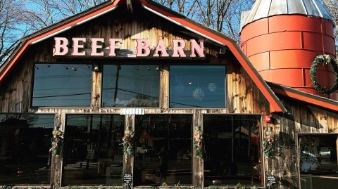 You'll Be Transported To Farm Dining At Beef Barn In Rhode Island