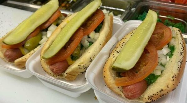 Get A Taste Of The Windy City Right Here In Texas At Chicago Hot Dogs In San Antonio