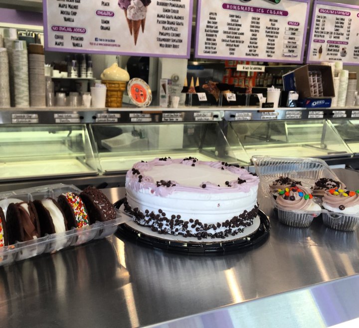 ice cream cakes at The Inside Scoop in Rhode Island