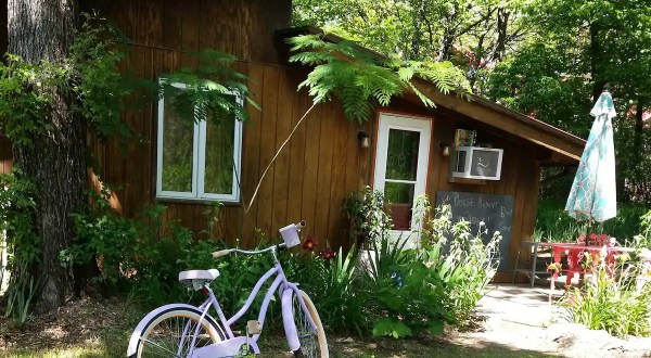 Discover A Little Slice Of Paradise At This Garden Cottage Hiding In Kansas