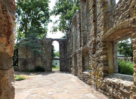 These Maryland Ruins Are Hiding In An Unassuming Neighborhood And Are Worth Seeking Out