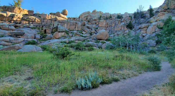 Turtle Rock Loop Trail In Wyoming Is Full Of Awe-Inspiring Rock Formations