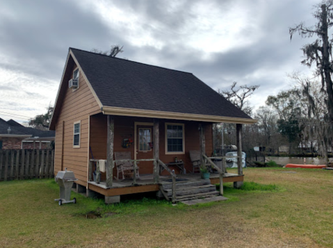 Spend The Night In A Rustic Cajun Cabin The Middle Of Louisiana’s Cajun Country