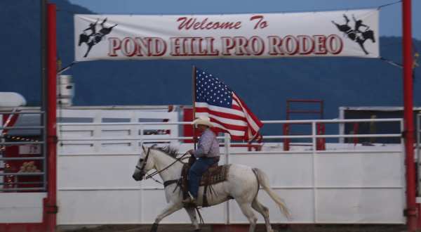 For A One Of A Kind Wild West Experience Head To The Only Rodeo In Vermont