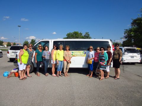 Road Trip To 4 To 6 Different Vineyards On The Winery Tours Of Southern Illinois Shuttle