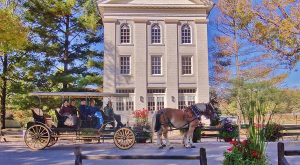 Take A Carriage Ride Through The Historic City Of Nauvoo For A Truly Unique Illinois Experience