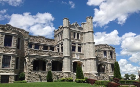 There's A Castle In Missouri That's Also An Escape Room And It's A Mystery Lover’s Happy Place