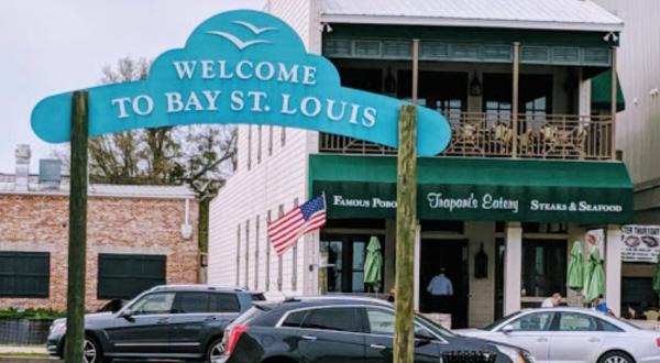 These 7 Mississippi Coast Seafood Restaurants Are Worth A Visit From Any Part Of The State