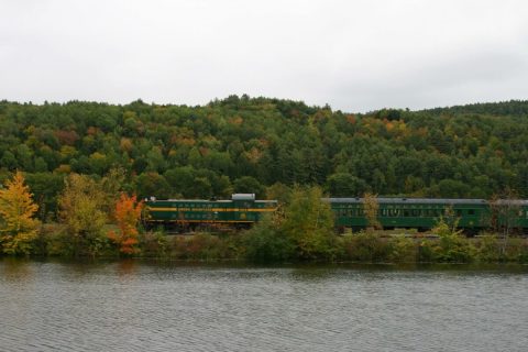 This 2-Hour Train Ride Is The Most Relaxing Way To Enjoy Vermont Scenery