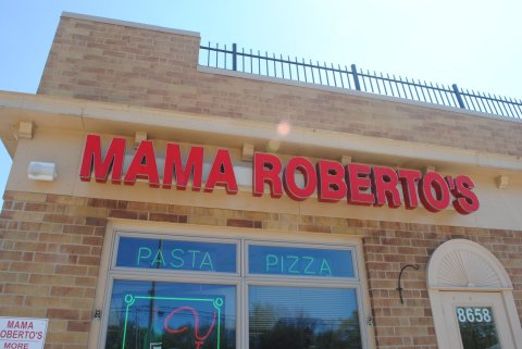 Known For Their Massive Cannoli And Original Cleveland Style Pizza, Mama Roberto’s Belongs On Your Ohio Dining Bucket List