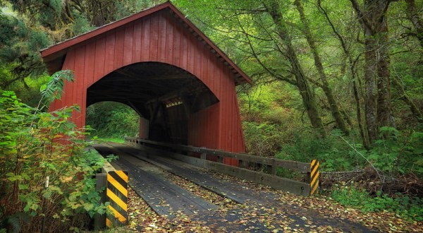 The Most Charming Covered Bridge In The PNW Is Right Here In Oregon