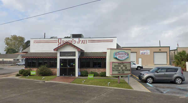 Home Of The One-Pound Burger, The Ground Pat’i Near New Orleans Shouldn’t Be Passed Up
