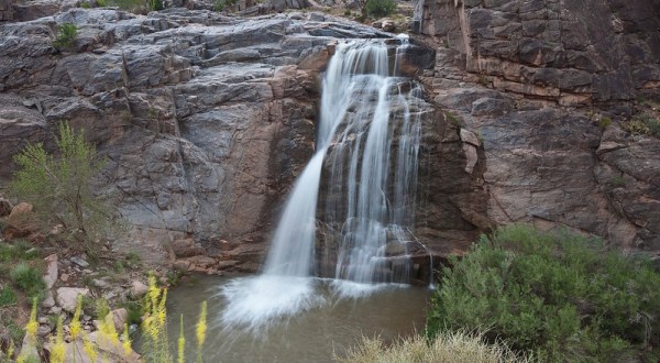 You’ll Want To Spend All Day At Big Dominguez Canyon, A Waterfall-Fed Pool In Colorado