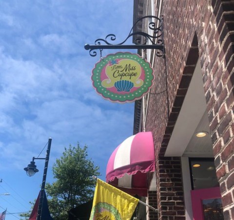 Little Miss Cupcape Is A Whimsical Cupcake Shop In Massachusetts With Sugary Creations To Die For