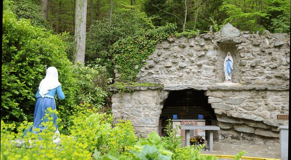Maryland’s Grotto, National Shrine Grotto of Our Lady of Lourdes, Is A Work Of Art