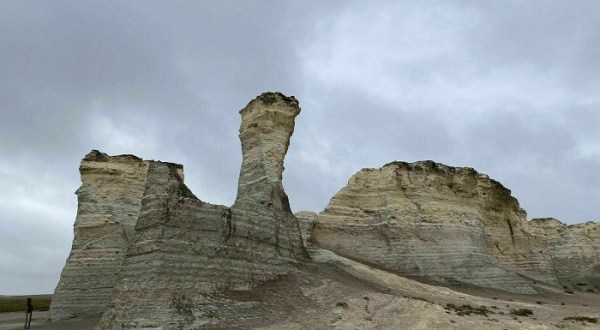 The Unique, Out-Of-The-Way Chalk Pyramids In Kansas That Are Always Worth A Visit