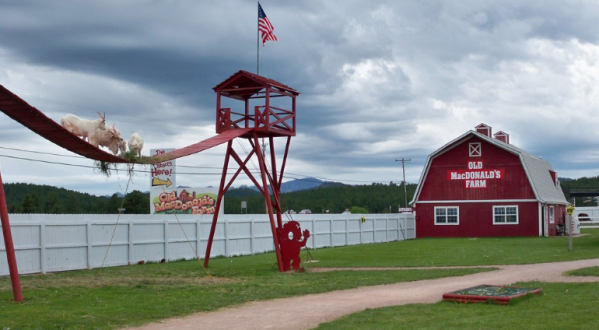 The Iconic Old MacDonald’s Farm In South Dakota Is Officially Open For The Season