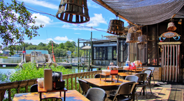 These 7 Georgia Coast Seafood Restaurants Are Worth A Visit From Any Part Of The State