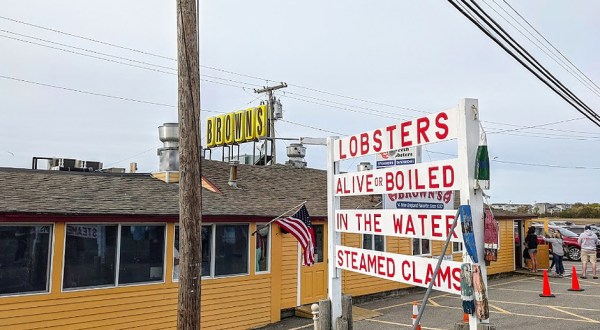 These 7 New Hampshire Coast Seafood Restaurants Are Worth A Visit From Any Part Of The State