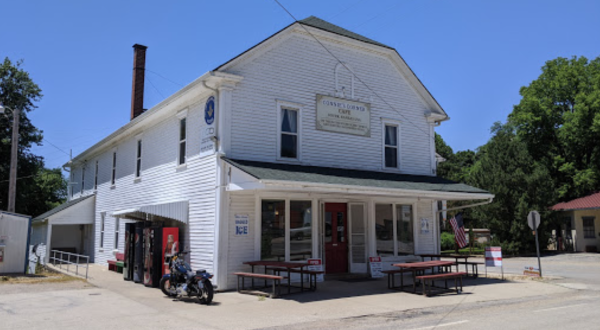 There’s No Restaurant In The World Like This One In Kansas