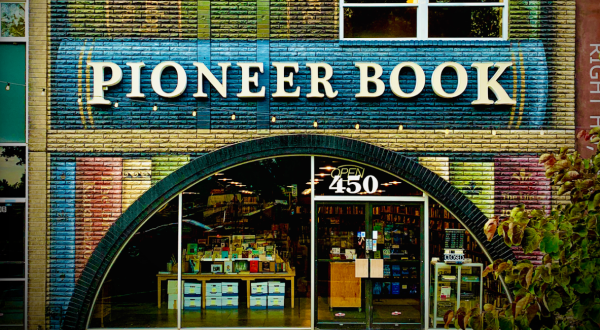 This Two-Story Bookstore In Utah, Pioneer Book, Is Like Something From A Dream