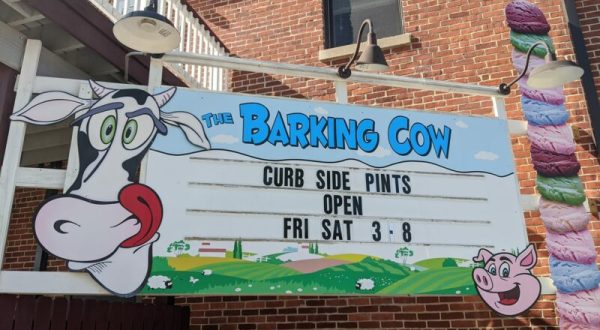 Enjoy Hearty Heaps Of Homemade Ice Cream At The Barking Cow In Indiana