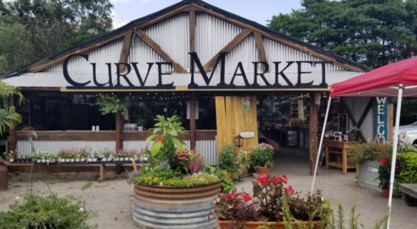 The Curve In Arkansas Is So Much More Than Your Average Farmers Market