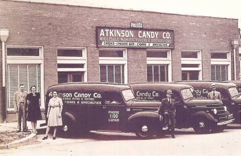 For 86 Years, One Of America's Favorite Candies Has Been Made In This Humble Little Texas Factory