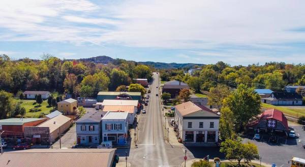 8 Small Towns In Kentucky That Are Full Of Charm And Perfect For A Weekend Escape