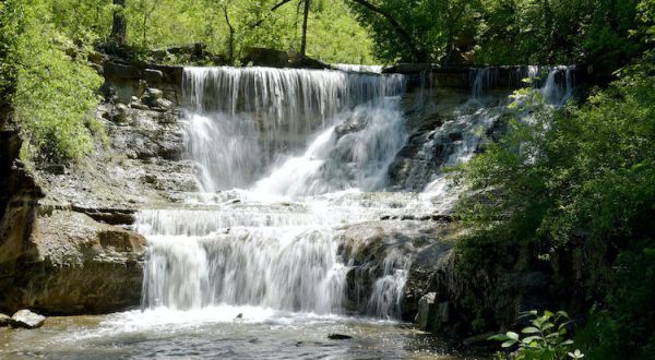 Take This Easy Trail To An Amazing Triple Waterfall In Kansas