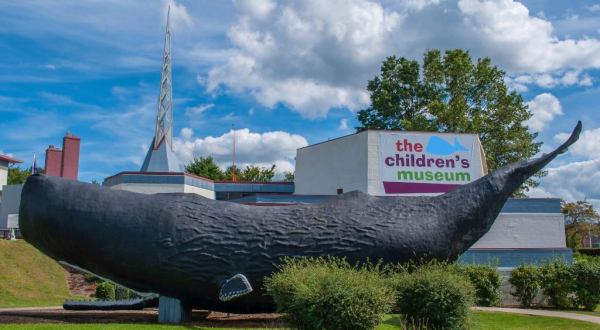 Conny, the Outdoor Walk-Through Whale In Connecticut Just Might Be The Strangest Roadside Attraction Yet