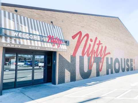 You’ll Want To Visit The Gigantic Nifty Nut House Candy Store In Kansas Over And Over Again