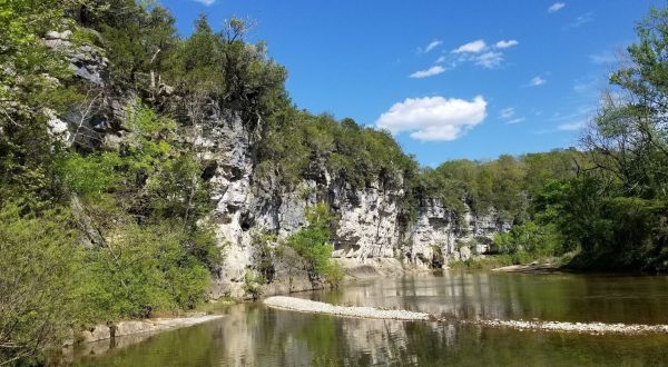 This Underrated Section Of Arkansas’ Ozark Highlands Trail May Just Be The Prettiest