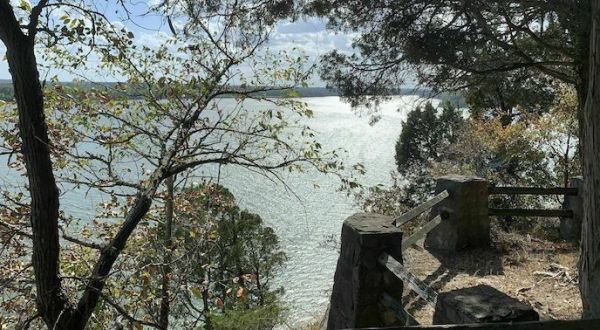 The Magnificent Tower Rock Trail In Illinois That Will Lead You To A Hidden Overlook